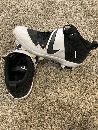 Nike men’s Force Trout Cleats