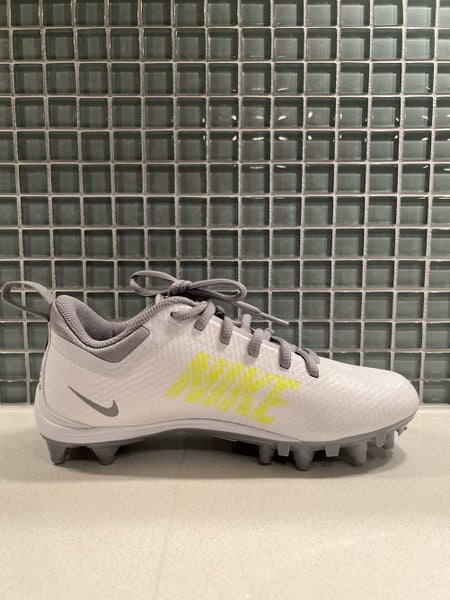 NIKE Like New Alpha Huarache 7 Youth Lacrosse cleats size 4Y