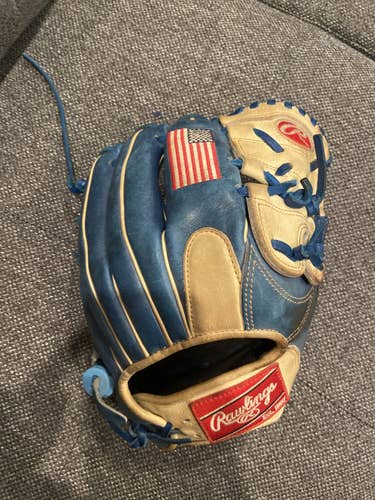 Blue  Infield 11.5" Heart of the Hide Baseball Glove