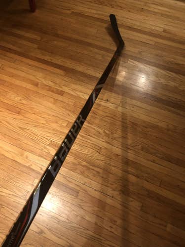 Bauer Vapor 1x Lite (LH, 95F, Taylor Hall pro stock)