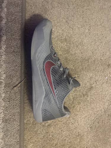 Gray Used Size Men's 10.5 (W 11.5) Nike Kobe Shoes
