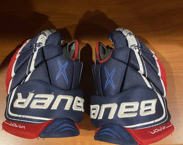 Bauer 13" Pro Stock Vapor X900 Lite Gloves