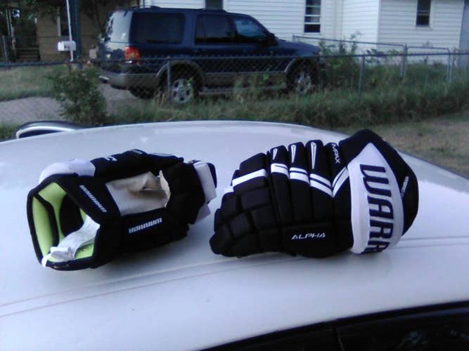 Black New Senior Warrior Alpha DX Pro Gloves 14"