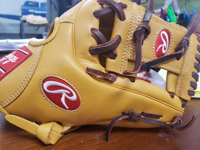 New Rawlings Right Hand Throw Gamer Baseball Glove 11.5"