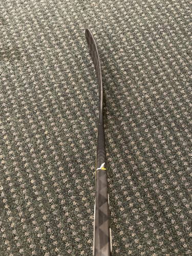 Used Right Handed Toe Pattern Pro Stock Super Tacks 2.0 Hockey Stick