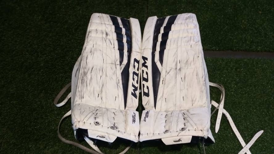 White/Navy Used Intermediate 32" CCM Extreme Flex II 860 Goalie Leg Pads