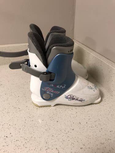 Mondo 18 & mondo 18.5 (225-234mm) Used Kid's Dalbello All Mountain Ski Boots