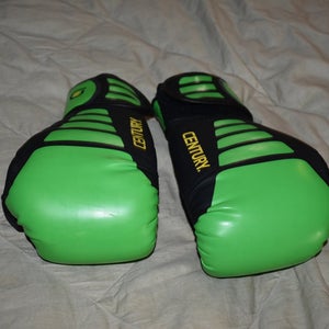 Century Boxing/MMA 6OZ Brave Gloves, Black/Green