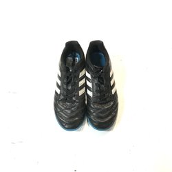 Used Adidas Junior 02 Indoor Soccer Indoor Shoes