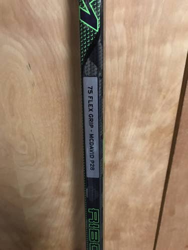 Senior Right Handed Toe Pattern  RibCor Trigger 5 Hockey Stick