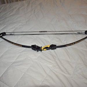 Barnett Lil' Banshee Compound Bow, 34 Inches