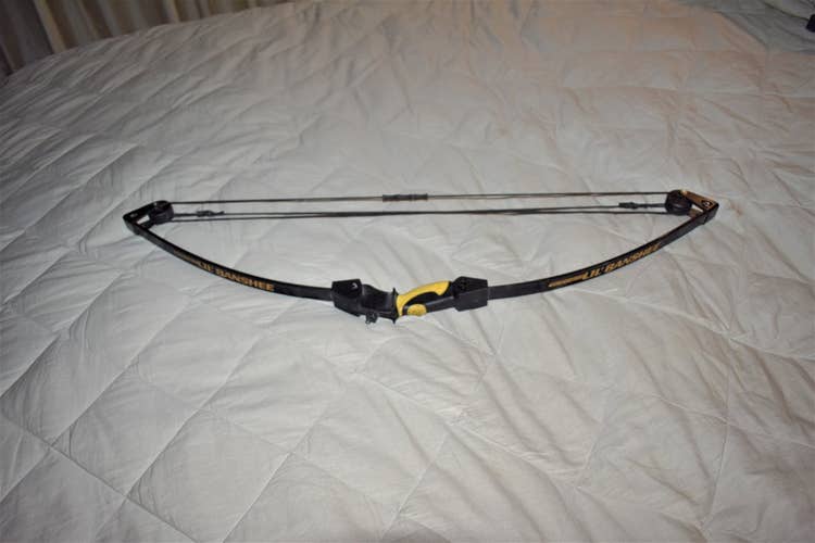 Barnett Lil' Banshee Compound Bow, 34 Inches