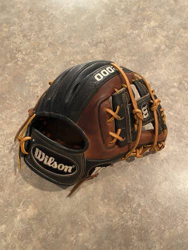 Used Infield 11.25" A2000 Baseball Glove
