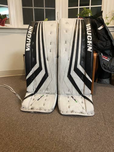Vaughn SLR 2 Pro Goalie Leg Pads