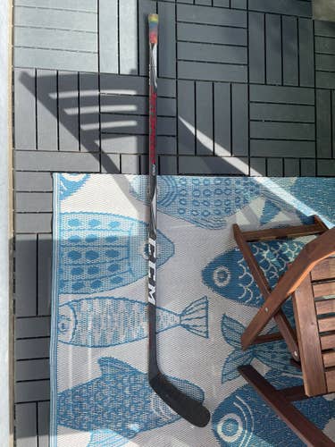 Intermediate Left Hand Mid Pattern  JetSpeed Pro Hockey Stick