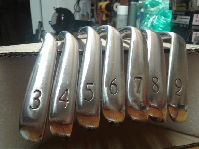 Used Men's Right Handed Clubs (Full Set) Regular Flex 10 Pieces