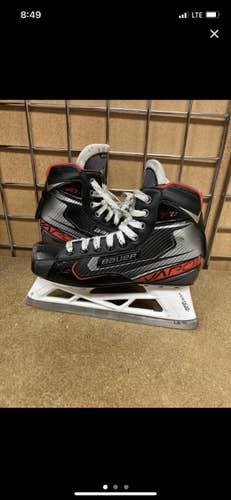 Senior Bauer  Size 8.5 Vapor x2.7 Goalie Skates