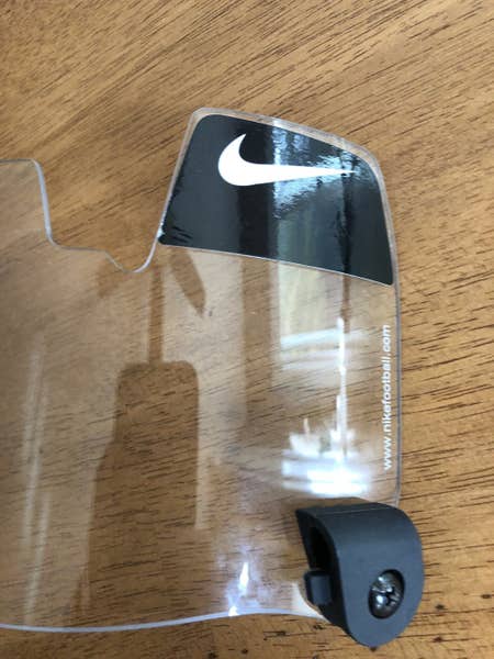 cheap nike football helmet visors Vapor Visor The Adult Nike Vapor Eyeshield provides the perfect combination of clarity Chrome Mirror Nike Mirror Visor