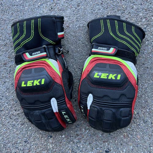 Youth Unisex Used Small Leki