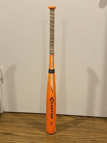 High School/College  Composite (-3) 29 oz 32" XL1 Easton Baseball Bat