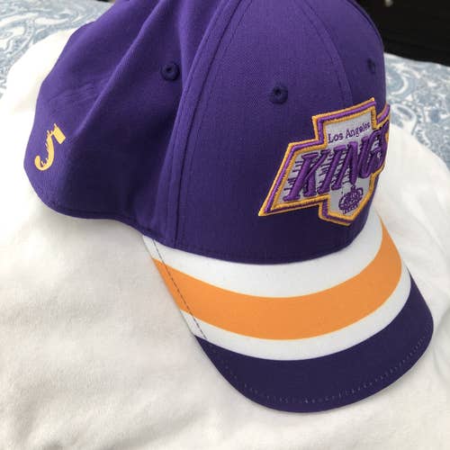 LA Kings Retro Team Issued Hat (Mark Alt #5) Purple New One Size Fits All Other Hat