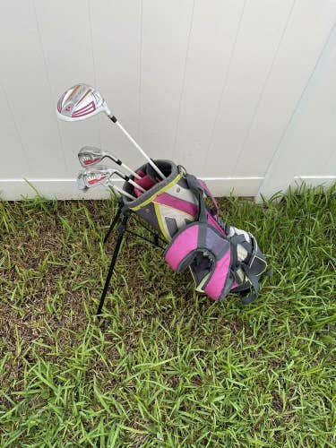 Tommy Armour Kids Junior Girls Set Driver, 7/8, SW And putter With Carry Bag
