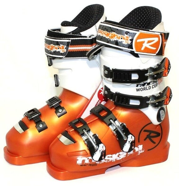Gezicht omhoog Boos worden massa Salomon T1 Kids Ski Boots - Size 11 / Mondo 17 Used | SidelineSwap