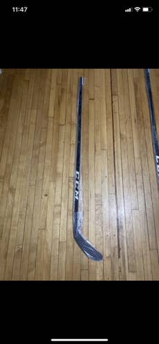 Senior Right Handed Mid Pattern RibCor Trigger 3D PMT Hockey Stick