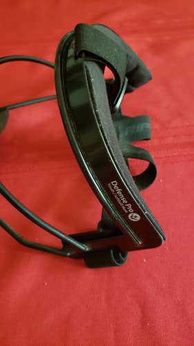 Youth 10-14  Used Rip It Face Guard