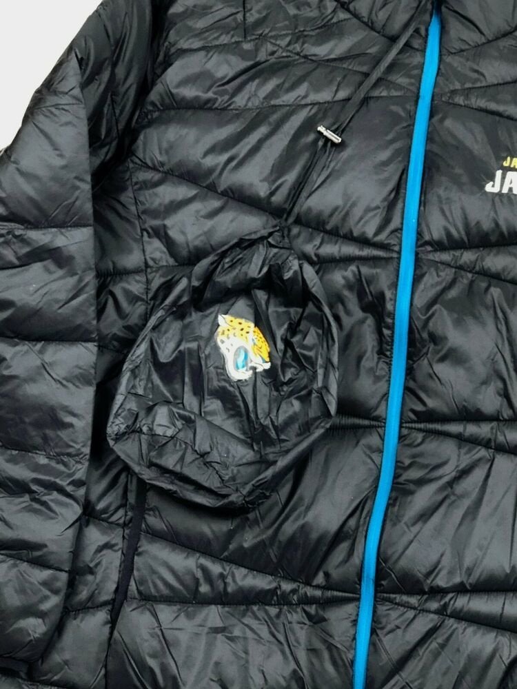 Jacksonville Jaguars APEX banned logo puffer jacket size LARGE