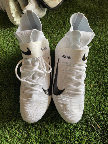 New Nike Alpha Menace Elite 2 High Flyknit Football Cleats Size 8.5