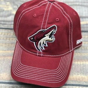 NHL Arizona Coyotes Reebok Flex Brim Adjustable Strapback Hat Cap Team Color Red