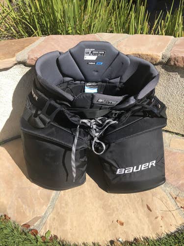 Senior Used Medium Bauer Elite Hockey Goalie Pants