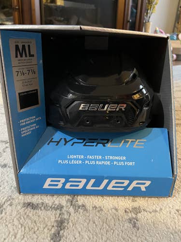 Bauer Hyperlite Hockey Helmet M/L Black