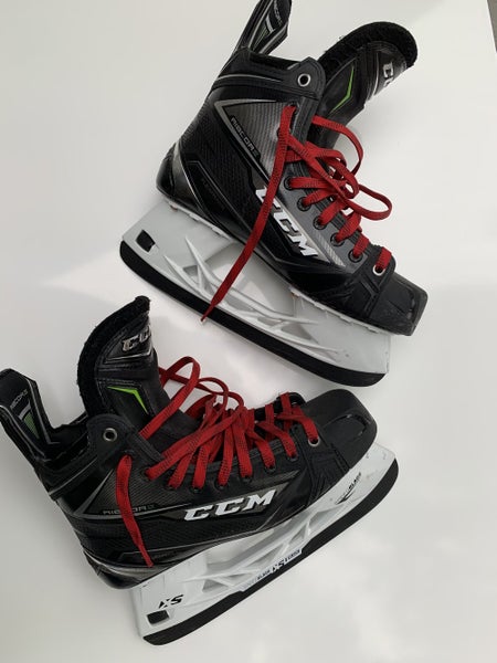 Senior Used CCM Ribcor 80K Hockey Skates Regular Width Size 8.5