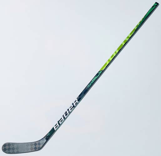 New Bauer Supreme Ultrasonic Hockey Stick-RH-77 Flex-PM9-Gloss Finish