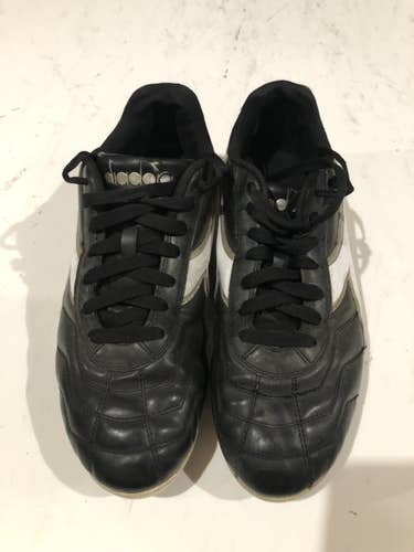 Diadora soccer cleats