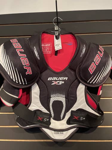 Bauer Vapor X5.0 shoulder pads. Senior Size large