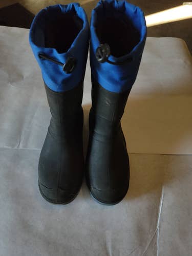 Blue Used Youth Boys Size 2 Snow Boots
