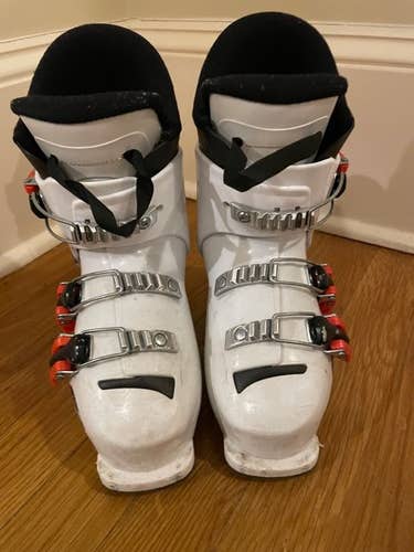 Mondo 18 & mondo 18.5 (225-234mm) Used Rossignol Ski Boots