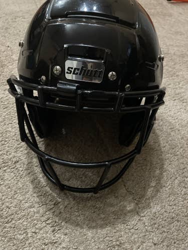 Used Black Semi Glossed Extra Large Schutt F7 Helmet