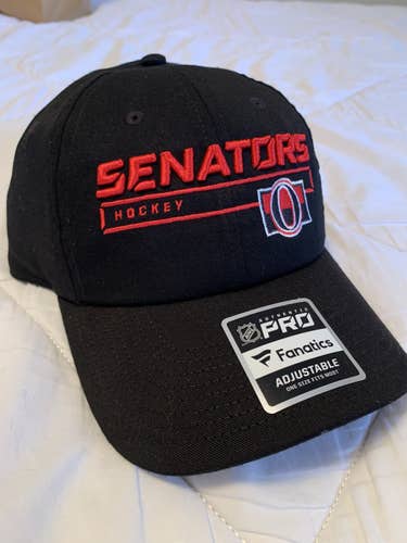 NEW Ottawa Senators Team Issued Hat
