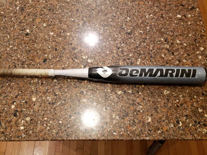 Used DeMarini Composite CF4 Bat (-10) 21 oz 31"