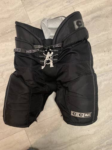 Black Senior Medium CCM  Tacks 692 Hockey Pants