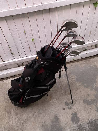 Women’s complete golden bear golf club set