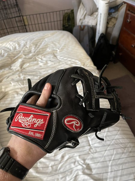 Near new Rawlings Pro Preferred PROS15ICB 11.5 inch glove