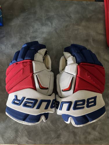 Used Bauer Vapor APX2 Pro Gloves 14"