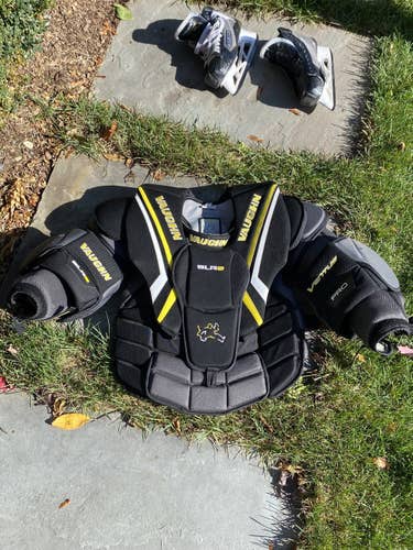 Used Medium Vaughn Pro Stock Ventus SLR2 Goalie Chest Protector