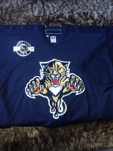 Navy Blue Used Size 58 CCM Goalie Jersey