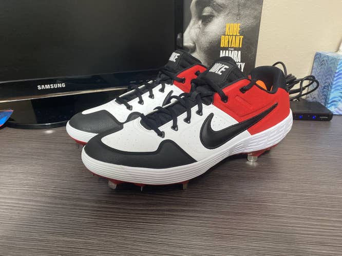 size 14 Nike Alpha Huarache Elite 2
